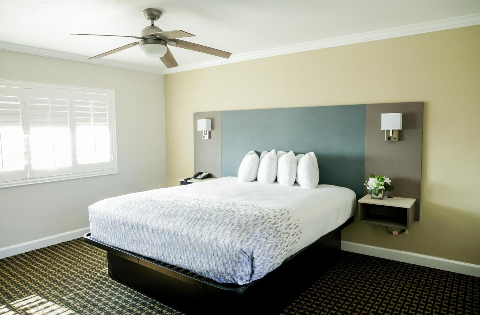 Sea Breeze Inn - San Simeon Extérieur photo