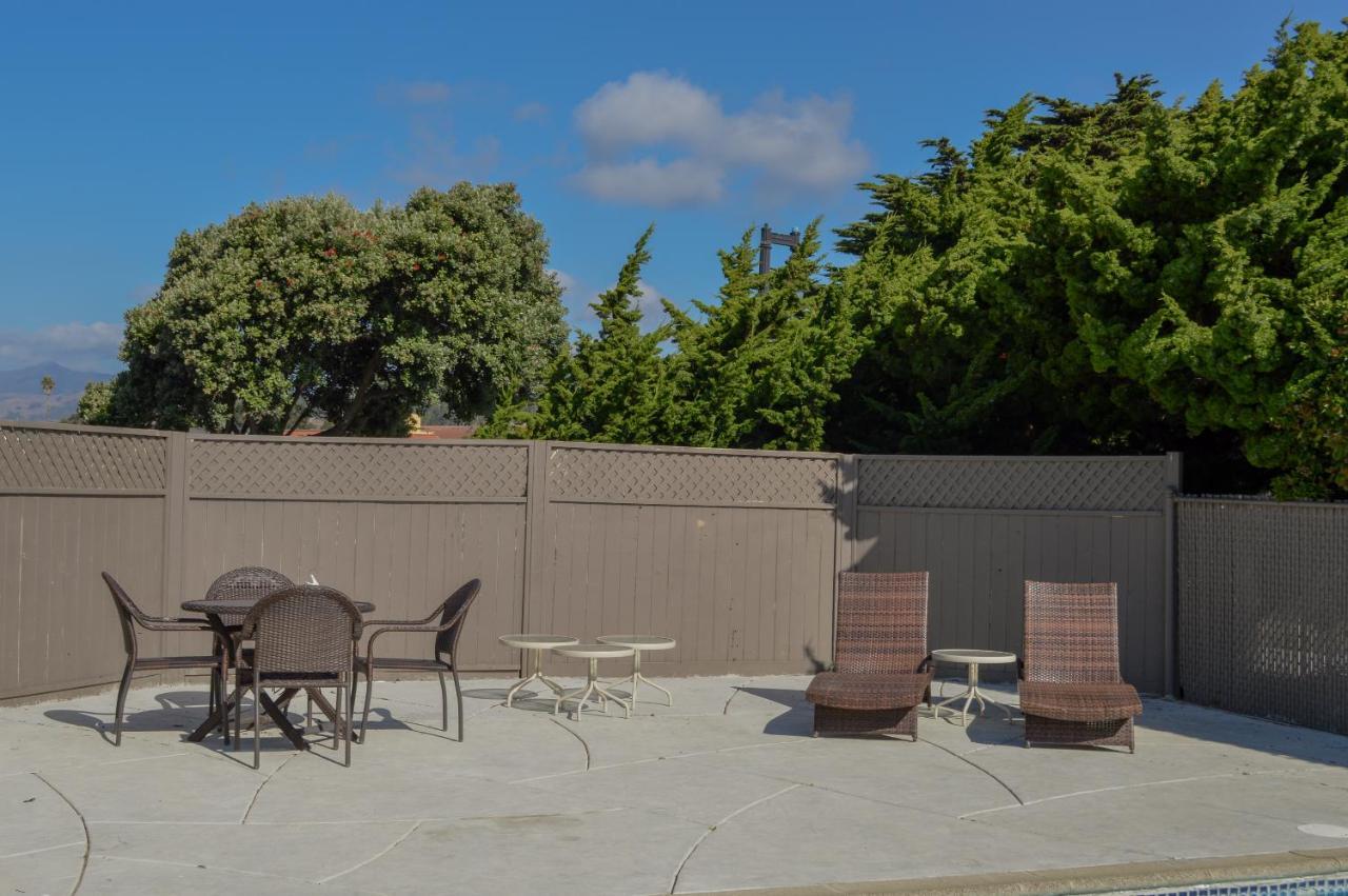Sea Breeze Inn - San Simeon Extérieur photo